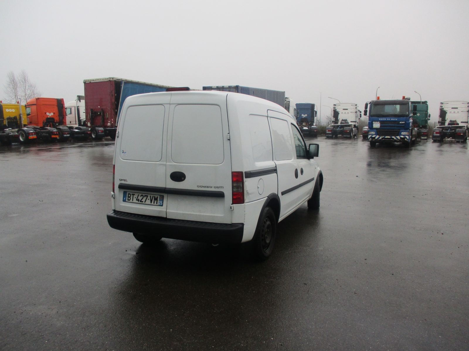 Vente occasion  Divers - OPEL Combo 1.3 CDTI  FOURGON (Belgique - Europe) - Houffalize Trading s.a.