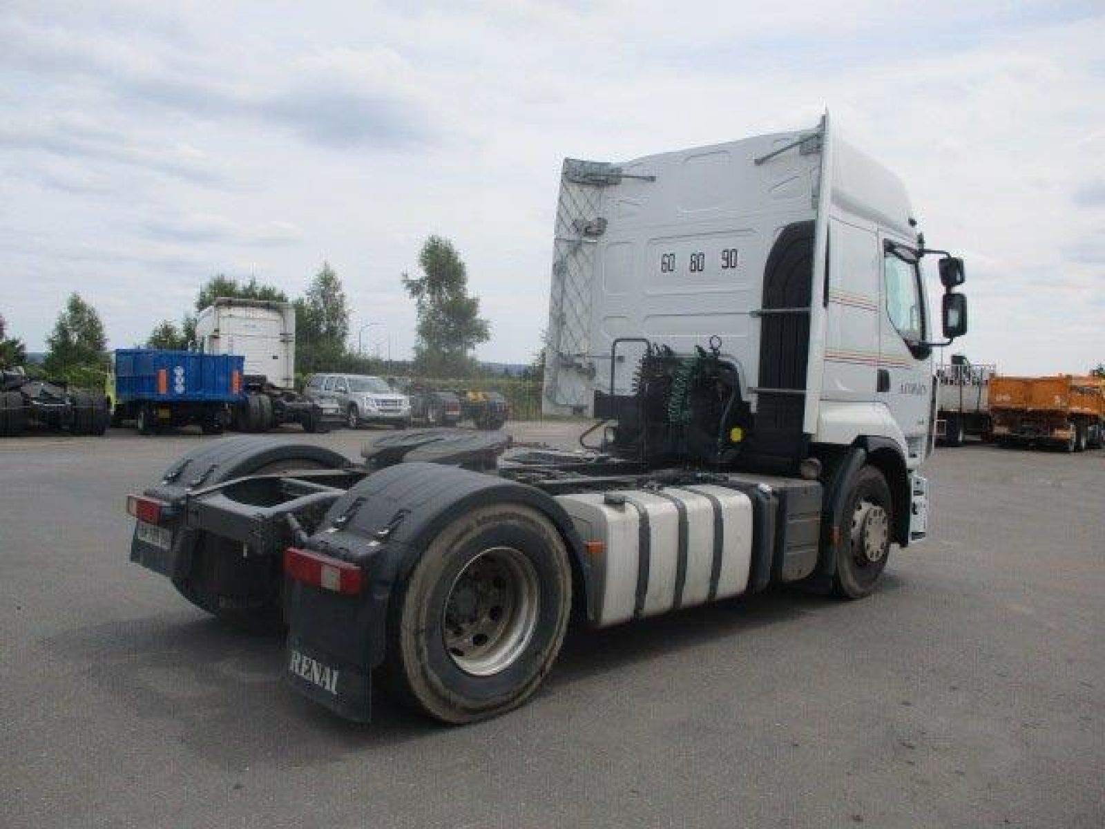 Vente occasion  Tracteur - RENAULT Premium 450 dxi  Tracteur (Belgique - Europe) - Houffalize Trading s.a.
