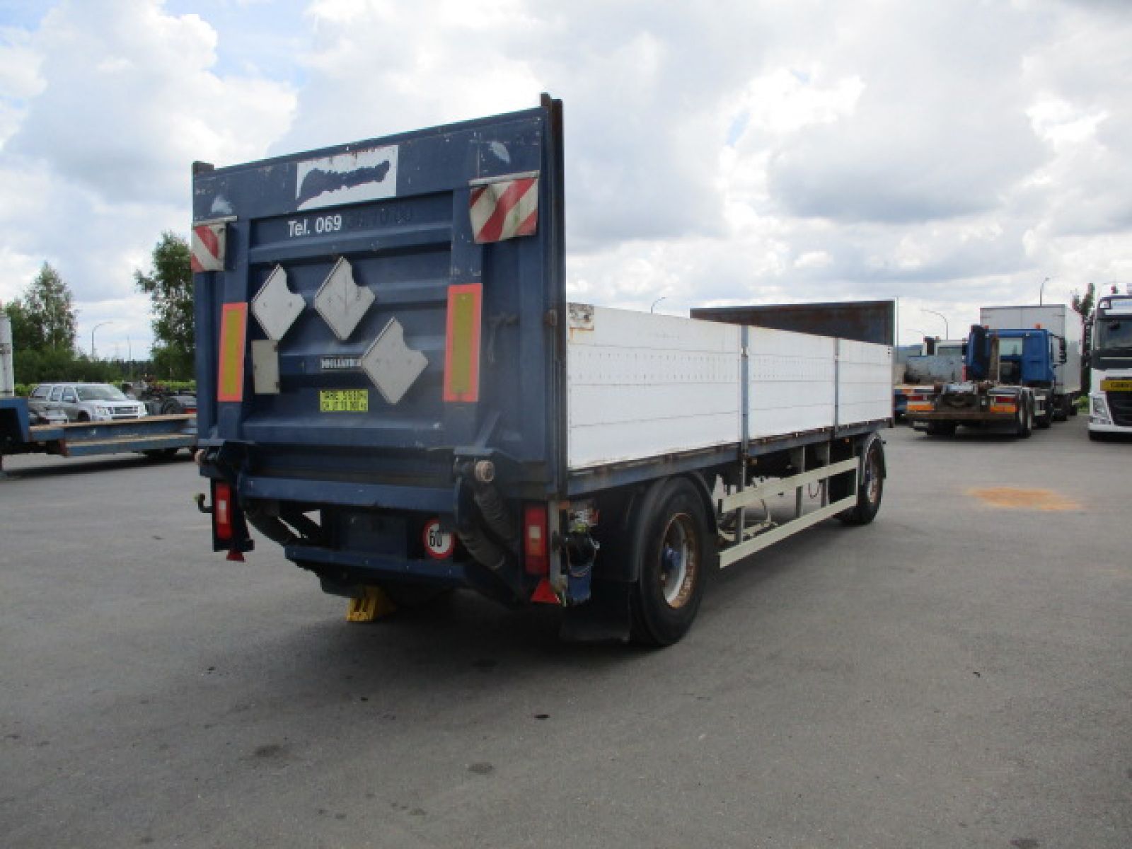 Second hand sale Semi-trailer - DESOT   chariot plateau (Belgique - Europe) - Houffalize Trading s.a.
