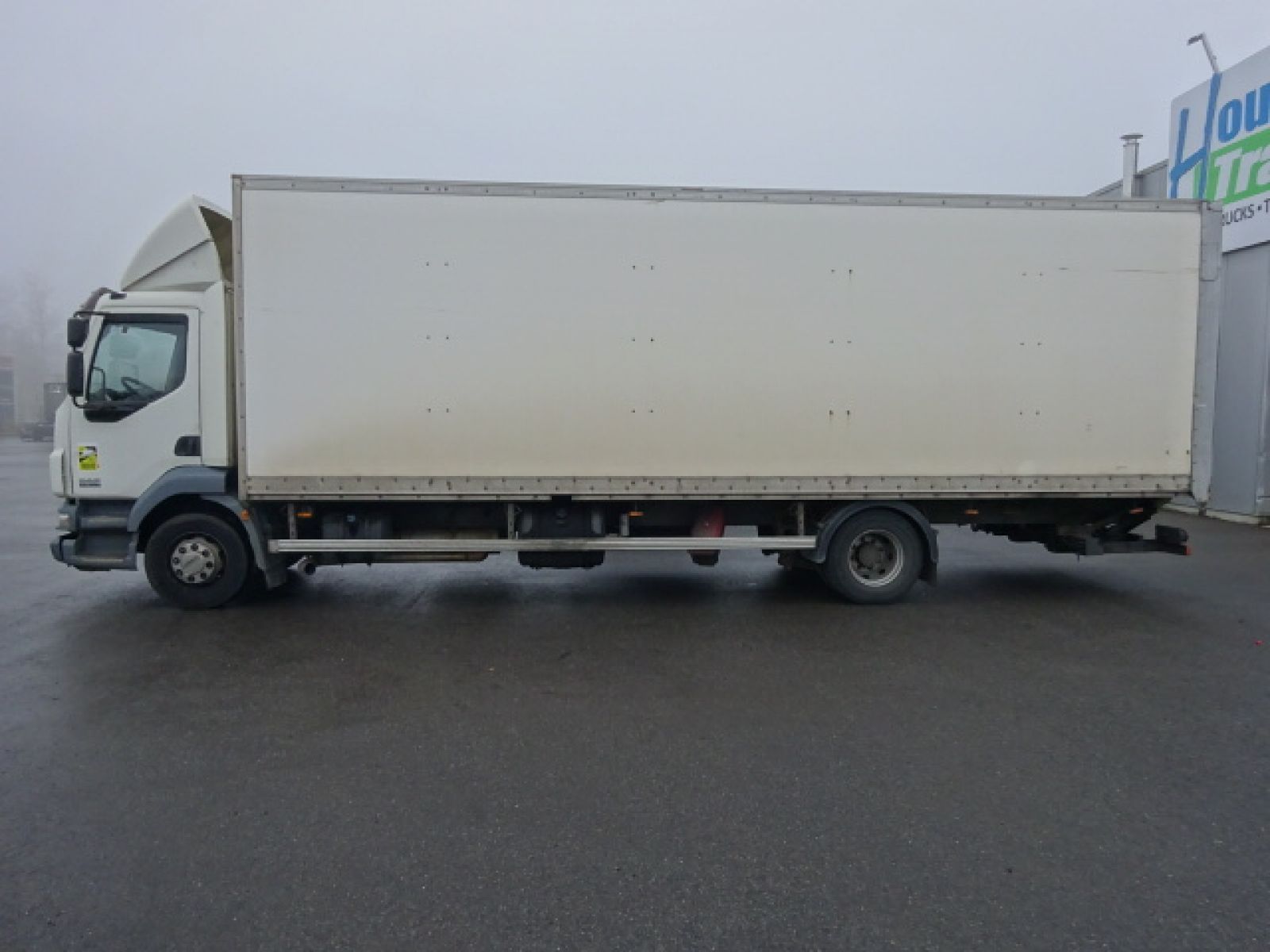 Vente occasion  Porteur - DAF FA LF55 280  FOURGON (Belgique - Europe) - Houffalize Trading s.a.