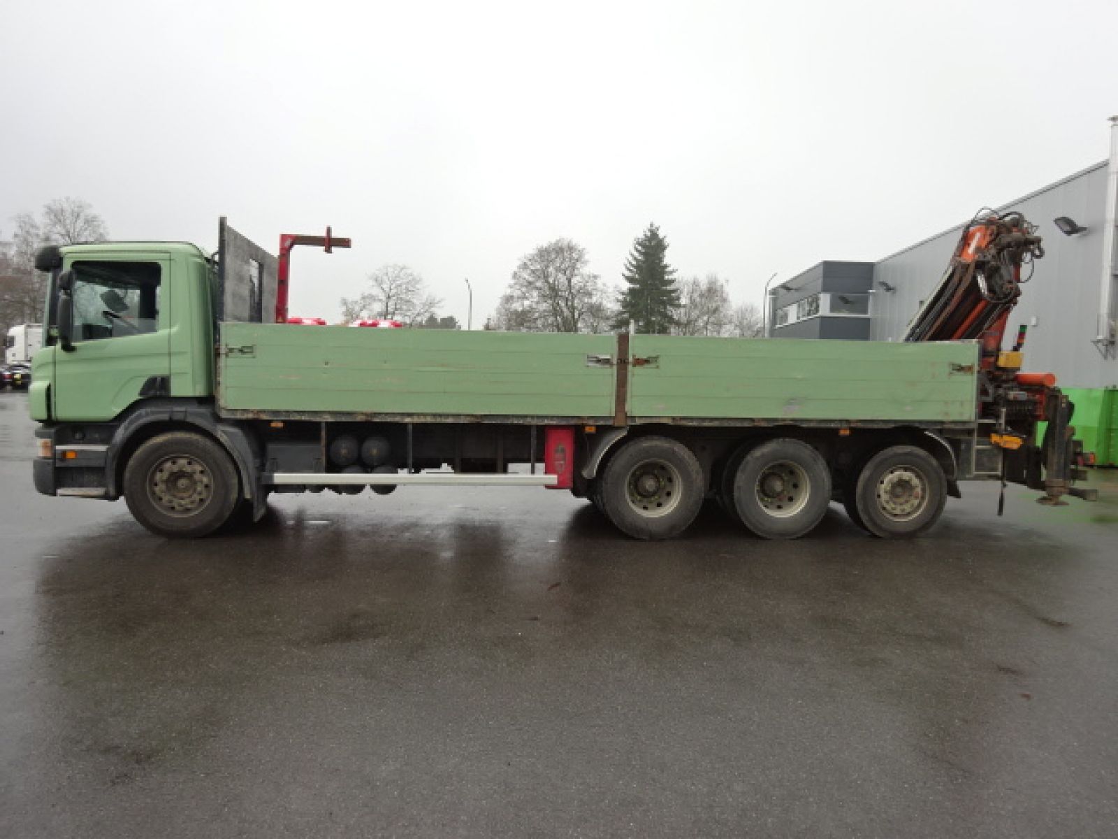 Second hand sale Truck units - SCANIA P380 8X4  PLATEAU GRUE (Belgique - Europe) - Houffalize Trading s.a.
