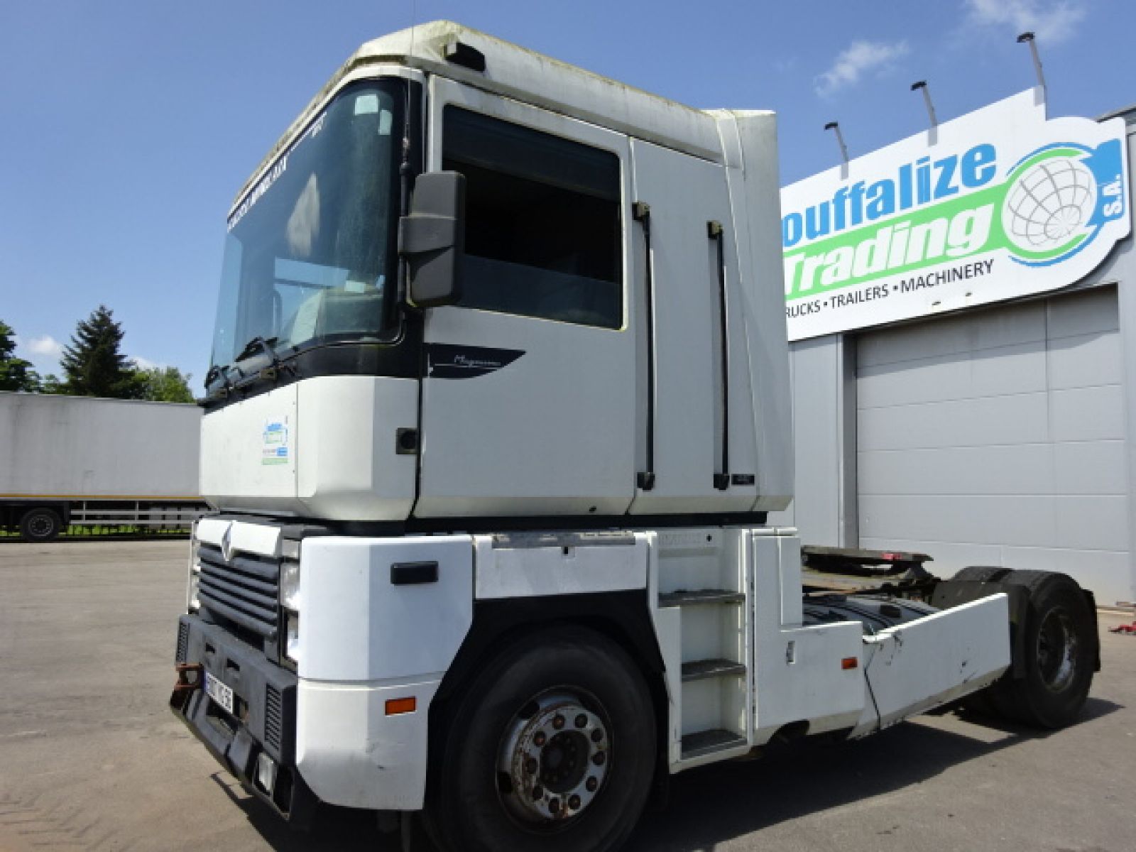 Second hand saleTractor units - RENAULT MAGNUM 440  Tracteur (Belgique - Europe) - Houffalize Trading s.a.