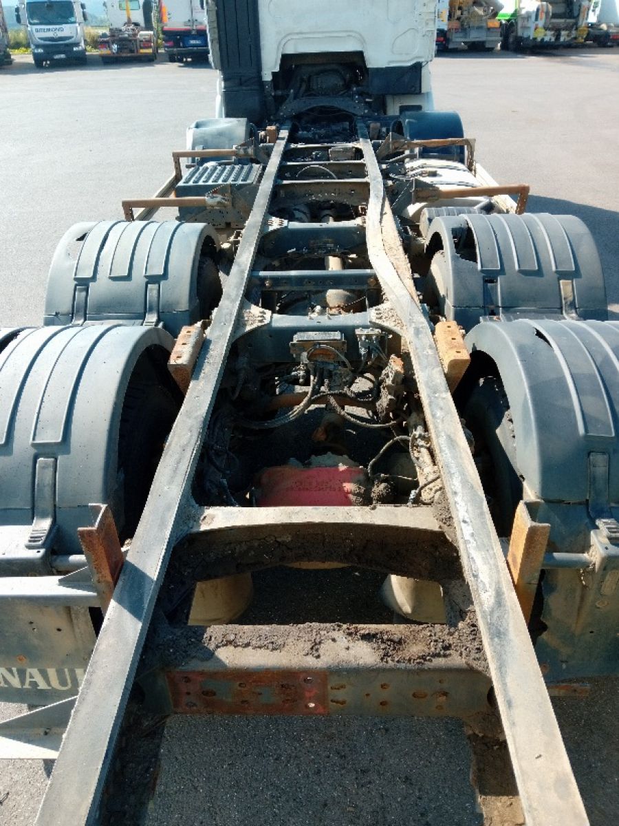 Second hand sale Truck units - RENAULT Premium Lander 460 dxi - 8x4    (Belgique - Europe) - Houffalize Trading s.a.