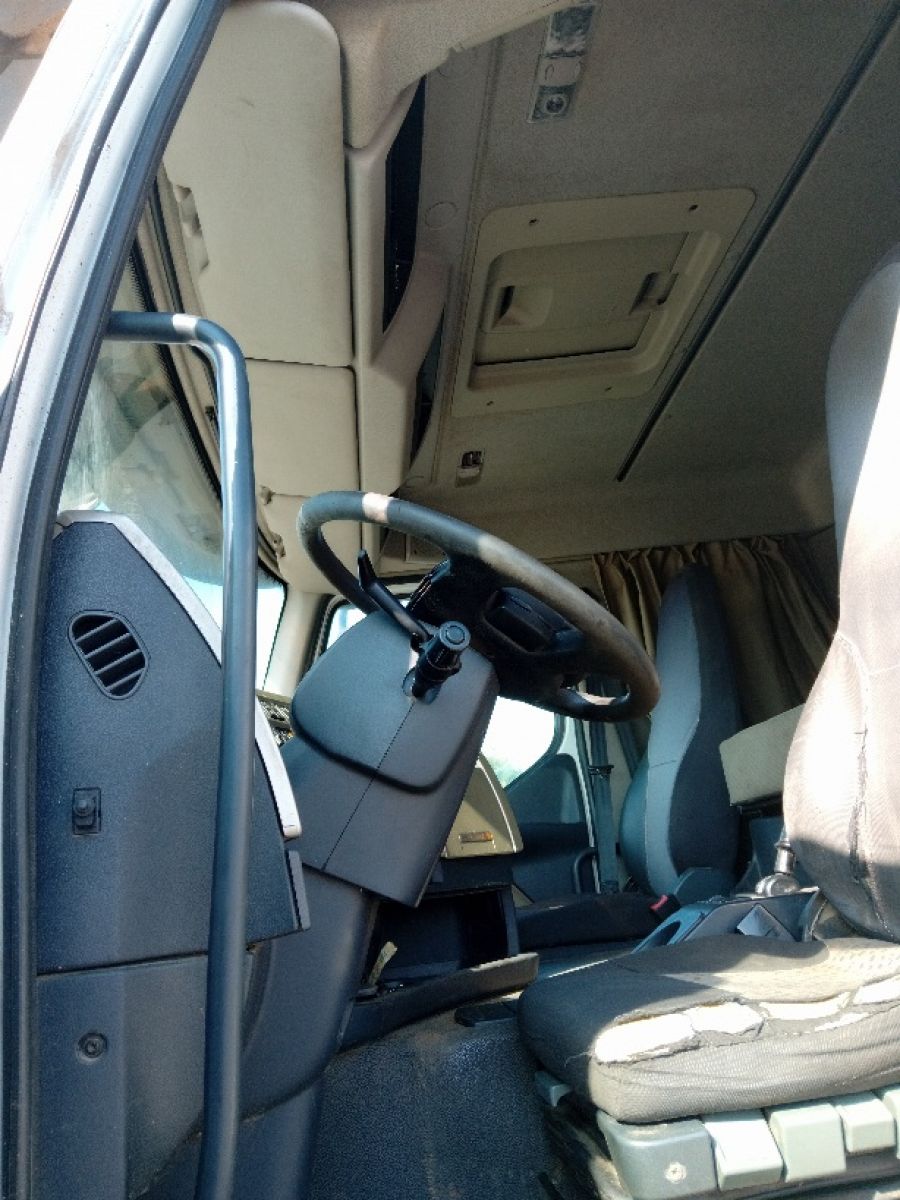 Second hand sale Truck units - RENAULT Premium Lander 460 dxi - 8x4    (Belgique - Europe) - Houffalize Trading s.a.