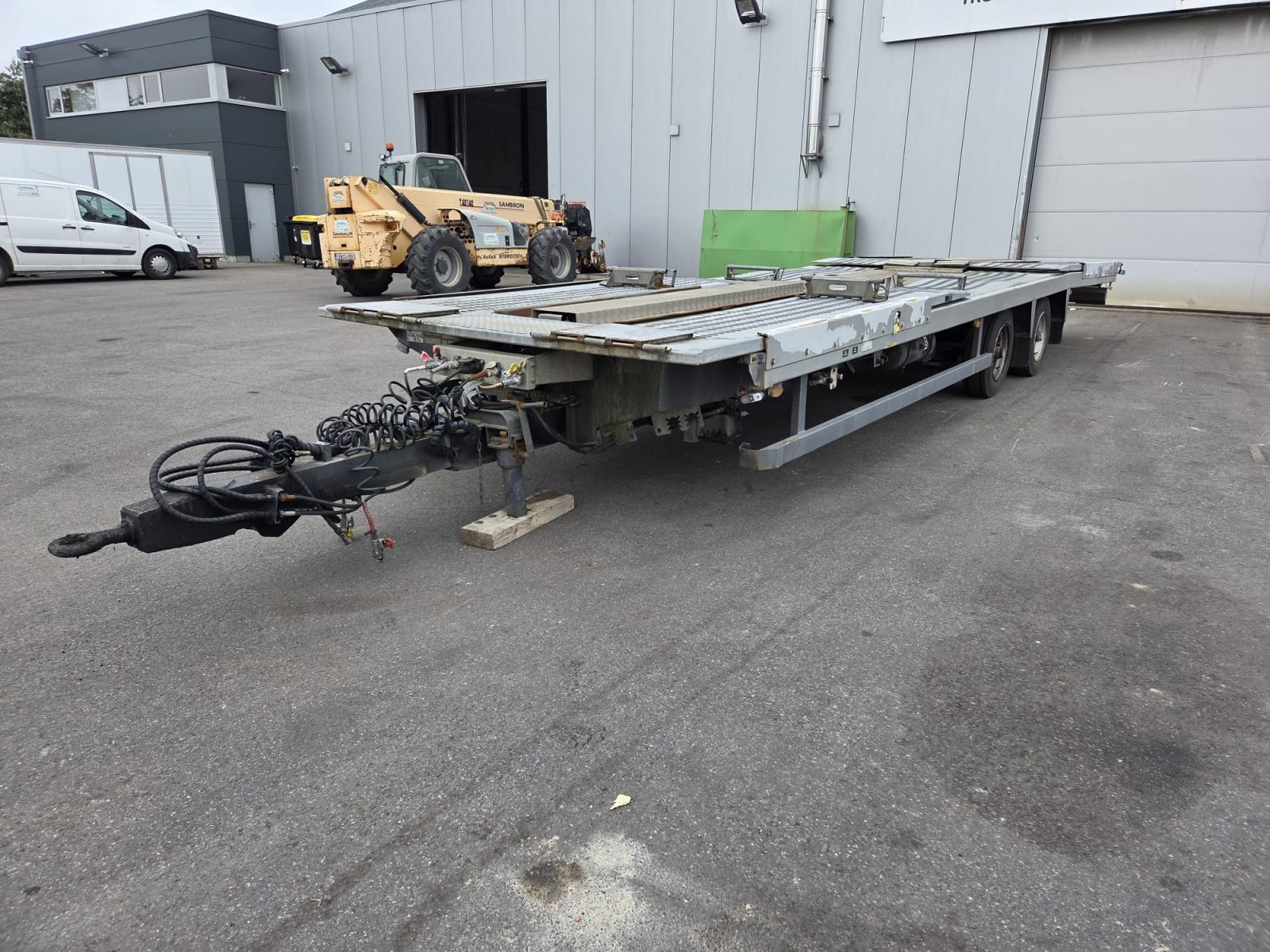  Auflieger - LOUAULT   Remorque porte engin (Belgique - Europe) - Houffalize Trading s.a.