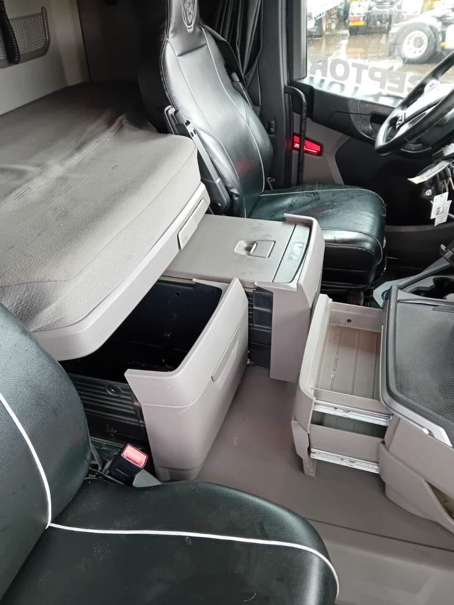 Vente occasion  Tracteur - SCANIA R540  TRACTEUR (Belgique - Europe) - Houffalize Trading s.a.