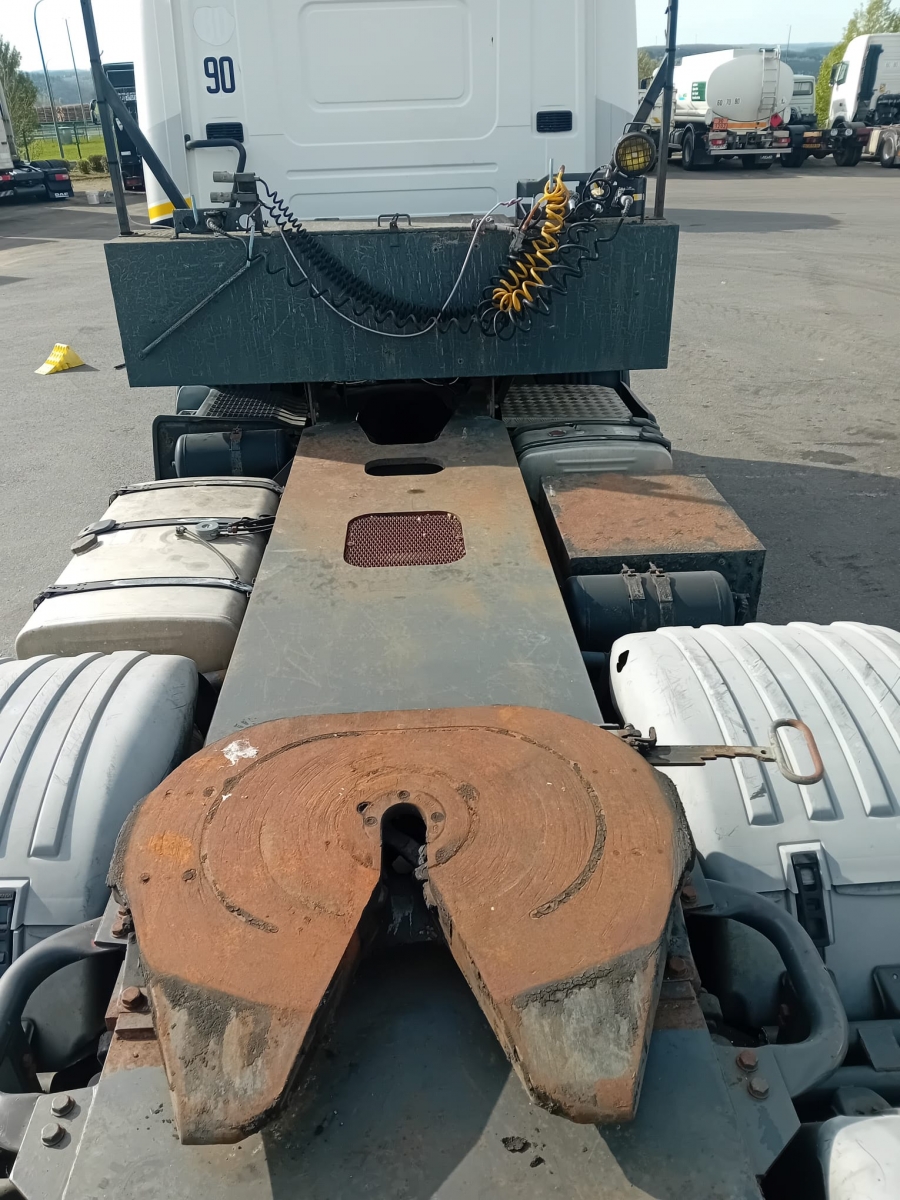 Vente occasion  Tracteur - Scania 144G 530 6x4 (Belgique - Europe) - Houffalize Trading s.a.