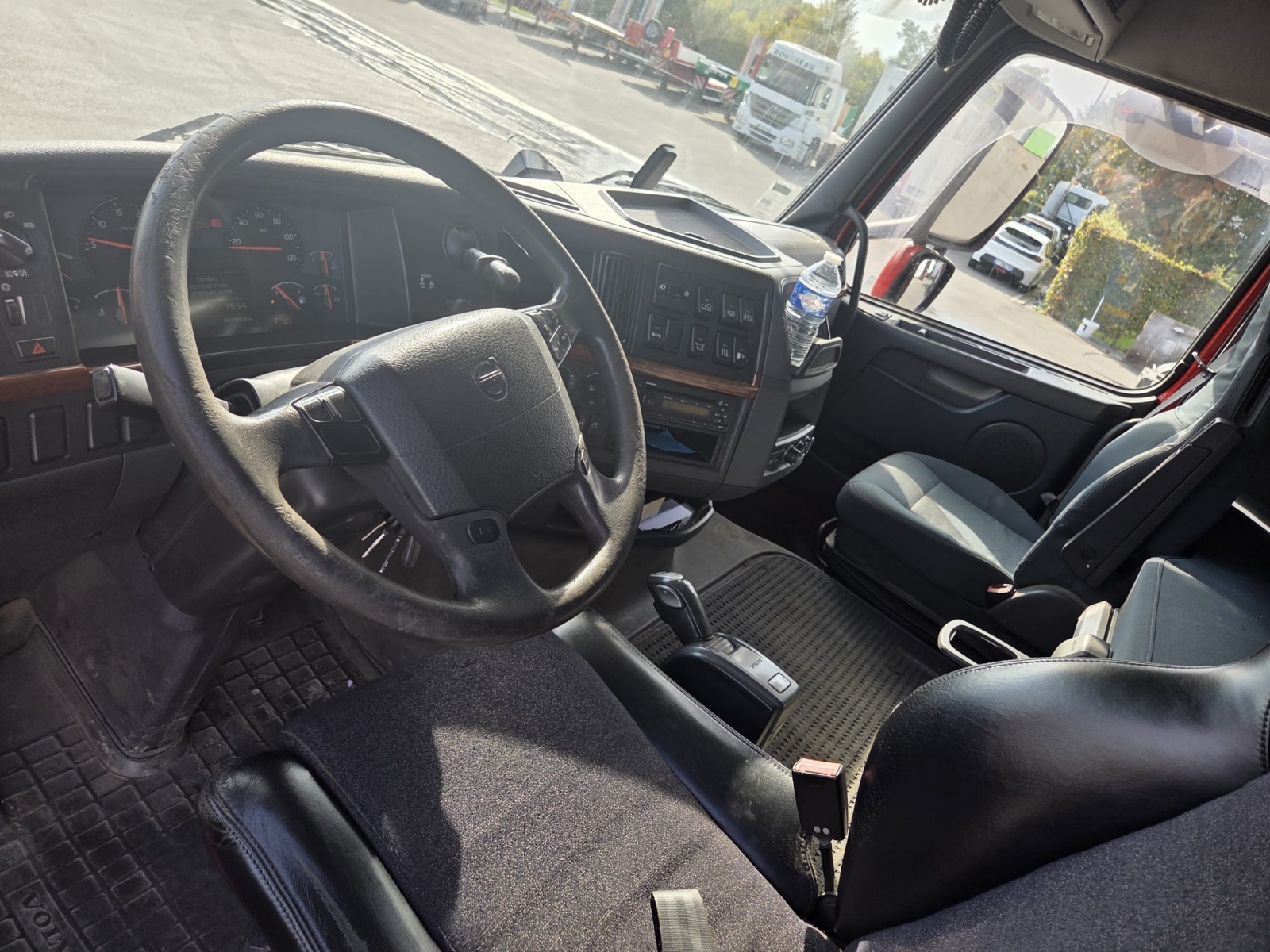 Vente occasion  Porteur - Volvo FH 480 - Camion châssis (Belgique - Europe) - Houffalize Trading s.a.