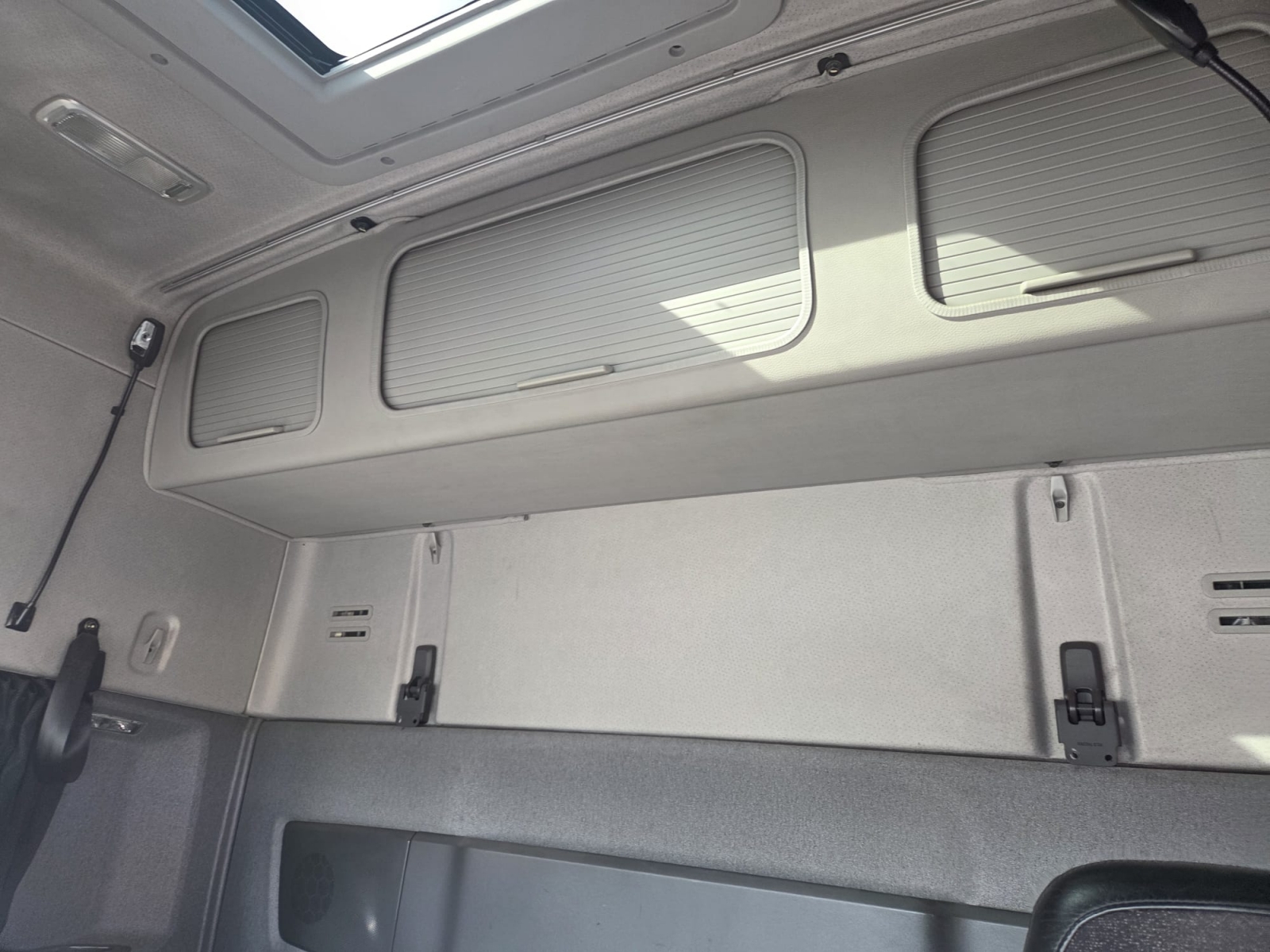 Vente occasion  Porteur - Volvo FH 480 - Camion châssis (Belgique - Europe) - Houffalize Trading s.a.