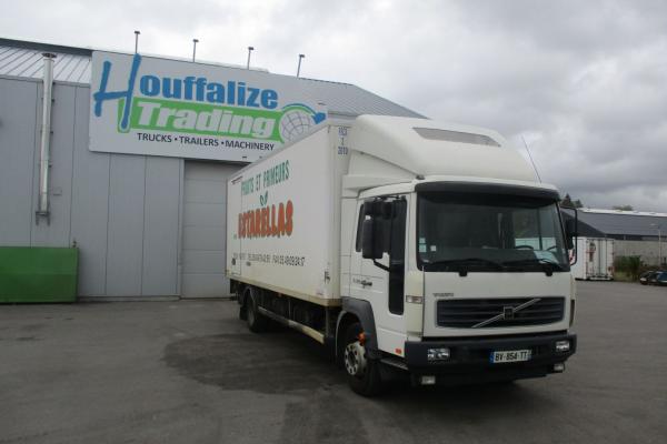 LKW-Einheiten - VOLVO FL 220  FRIGORIFIQUE (Belgique - Europe) - Houffalize Trading s.a.