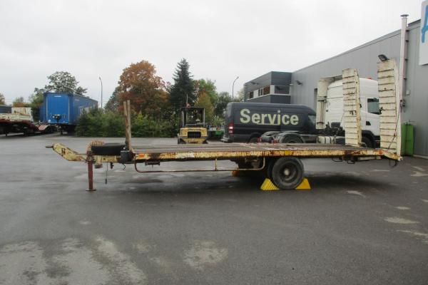 Second hand saleSemi-trailer - DEMCO   Chariot porte-engin (Belgique - Europe) - Houffalize Trading s.a.