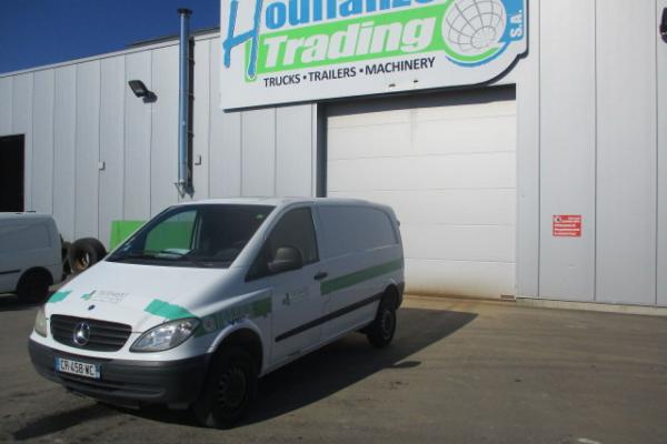 diferente - MERCEDES VITO 111 CDI  FOURGON (Belgique - Europe) - Houffalize Trading s.a.