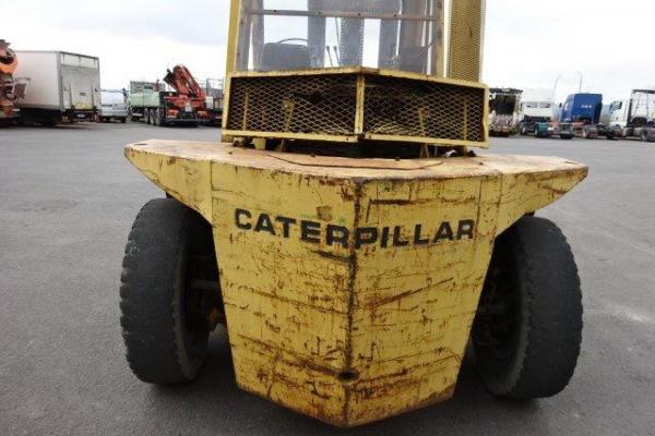 Vente occasion Divers - CATERPILLAR V225  CHARIOT ELEVATEUR (Belgique - Europe) - Houffalize Trading s.a.