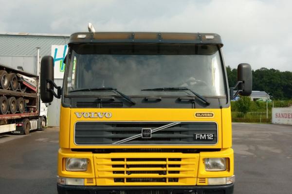 Vente occasion Porteur - VOLVO FM12.340  CAMION TOUPIE A BETON (Belgique - Europe) - Houffalize Trading s.a.