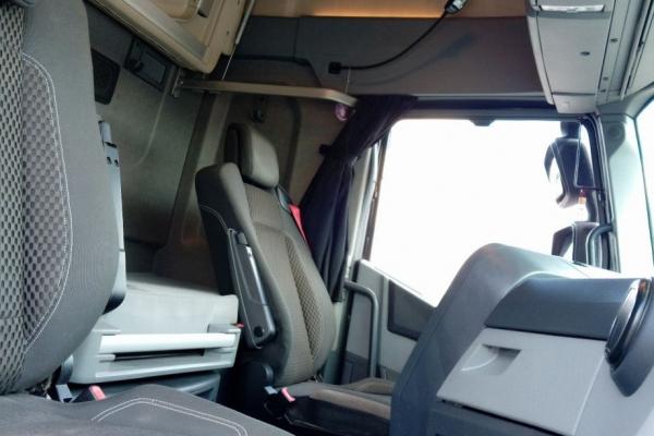 Vente occasion Tracteur - RENAULT T520  TRACTEUR (Belgique - Europe) - Houffalize Trading s.a.