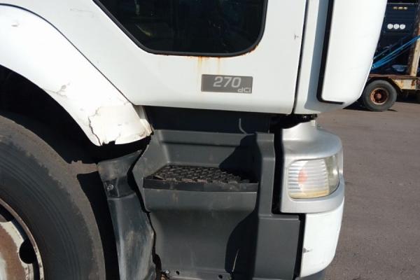 Second hand saleTruck units - RENAULT MIDLUM 270 dci  PORTEUR (Belgique - Europe) - Houffalize Trading s.a.