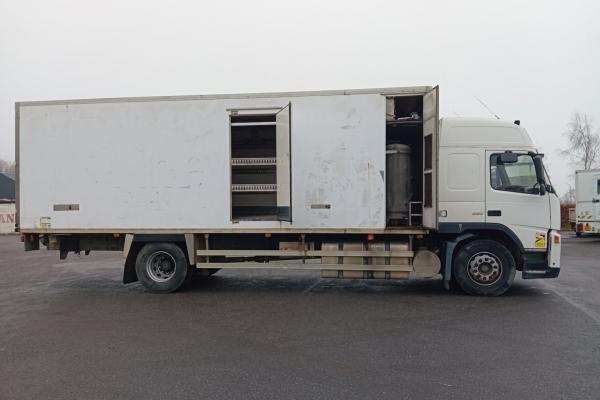 Second hand saleTruck units - VOLVO FM 260  PORTEUR FOURGON (Belgique - Europe) - Houffalize Trading s.a.