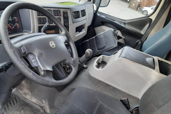Vente occasion Porteur - VOLVO FL 240  Camion bache (Belgique - Europe) - Houffalize Trading s.a.