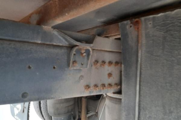Vente occasion Porteur - VOLVO FL 240  Camion bache (Belgique - Europe) - Houffalize Trading s.a.