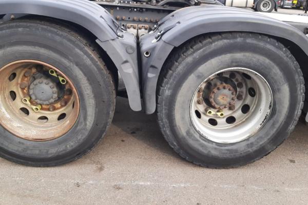 Vente occasion Tracteur - VOLVO FH 500 Voith Retarder - Manual gearbox  TRACTEUR (Belgique - Europe) - Houffalize Trading s.a.