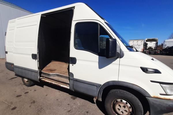 Vente occasion Divers - IVECO Daily 35S12  Camionnette fourgon (Belgique - Europe) - Houffalize Trading s.a.