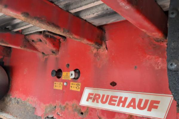 Vente occasion Remorque - FRUEHAUF TX34CSK9EAA  Semi-remorque bachee (Belgique - Europe) - Houffalize Trading s.a.