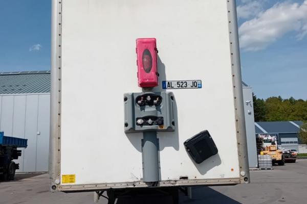 Auflieger - FRUEHAUF TX34VSK8EA  Semi-remorque fourgon (Belgique - Europe) - Houffalize Trading s.a.