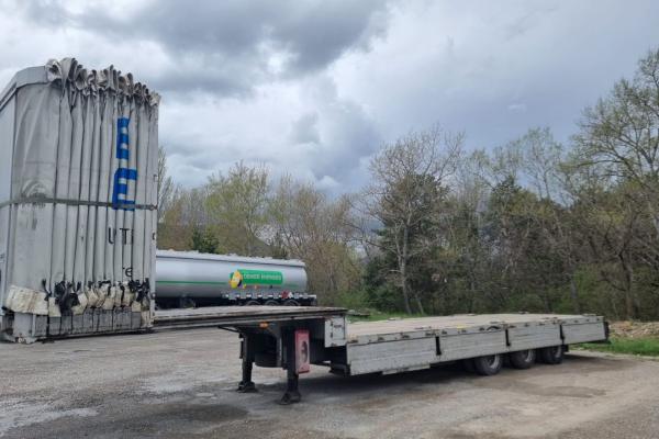 Vente occasion Remorque - TOTAL TRAILER   Semi-remorque b?ch?e (Belgique - Europe) - Houffalize Trading s.a.