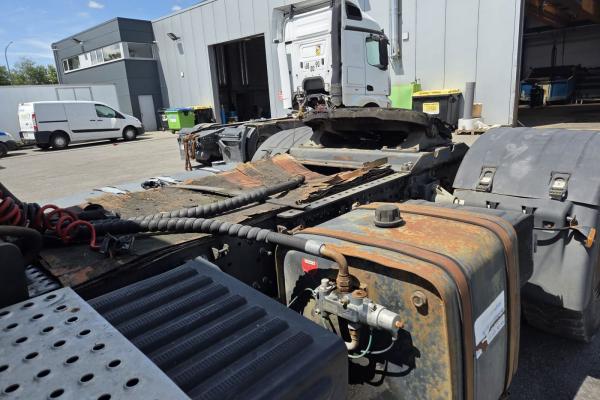 Unidades tractoras - RENAULT Premium LANDER 410 dxi hydraulique  TRACTEUR (Belgique - Europe) - Houffalize Trading s.a.