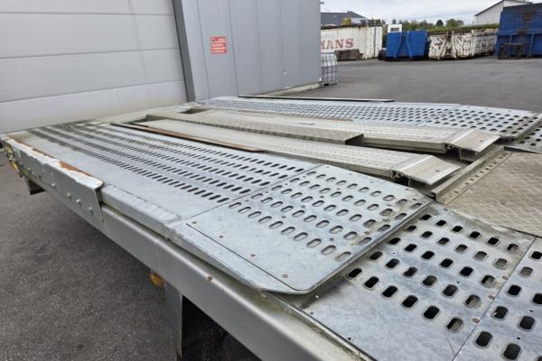 Auflieger - LOUAULT   Remorque porte engin (Belgique - Europe) - Houffalize Trading s.a.