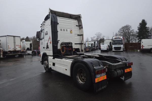 Sattelzugmaschinen - VOLVO FH12 Voith  TRACTEUR (Belgique - Europe) - Houffalize Trading s.a.