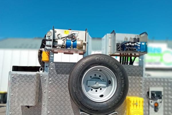 Semirremolque - YAL?IN DORSE   SEMI REMORQUE (Belgique - Europe) - Houffalize Trading s.a.