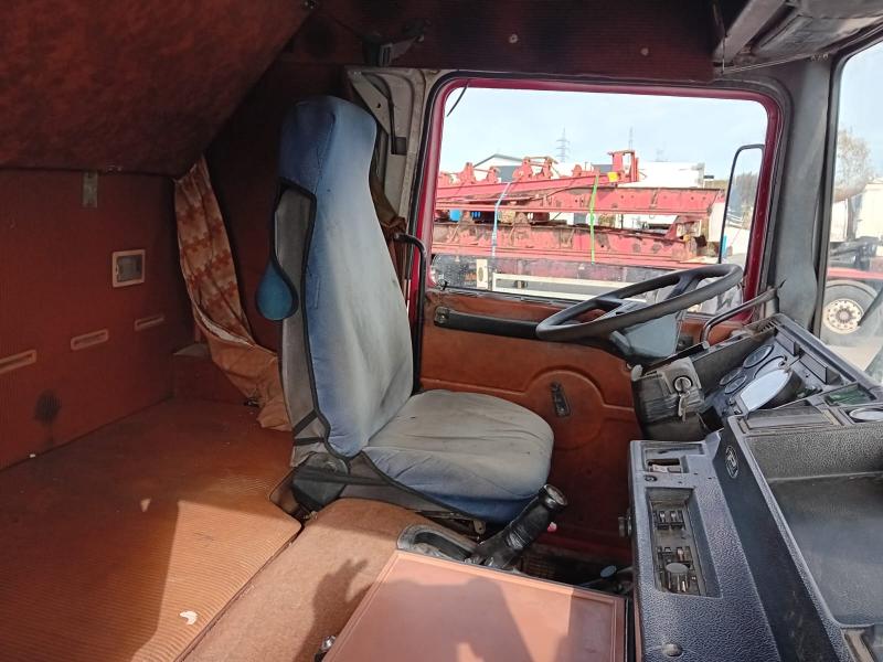 Vente occasion Tracteur - Volvo F12 (Belgique - Europe) - Houffalize Trading s.a.
