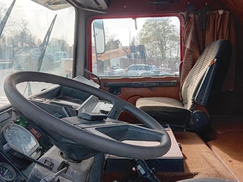 Vente occasion Tracteur - Volvo F12 (Belgique - Europe) - Houffalize Trading s.a.