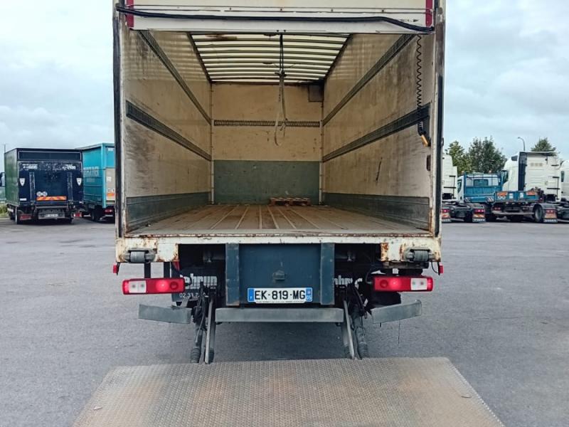 Vente occasion Porteur - Renault D18 - 320 (Belgique - Europe) - Houffalize Trading s.a.