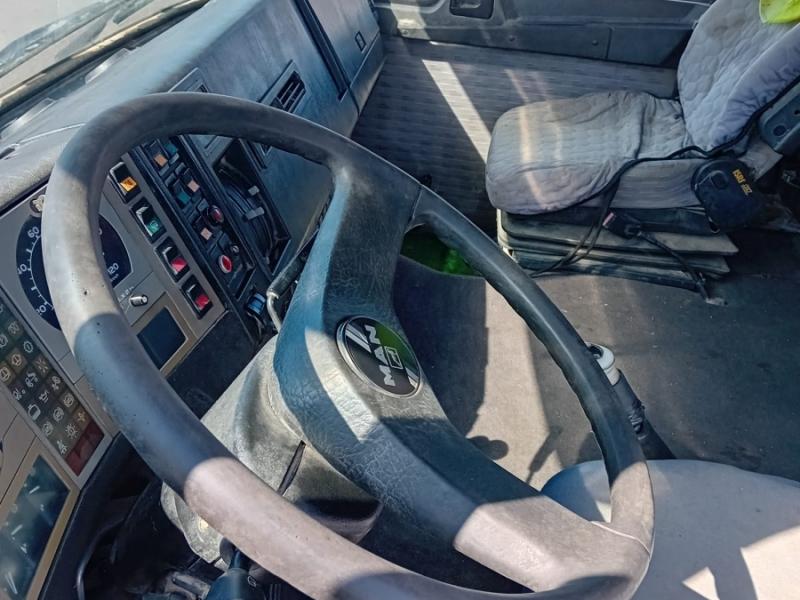 Vente occasion Porteur - MAN 33.422 Camion Benne 8x4 (Belgique - Europe) - Houffalize Trading s.a.