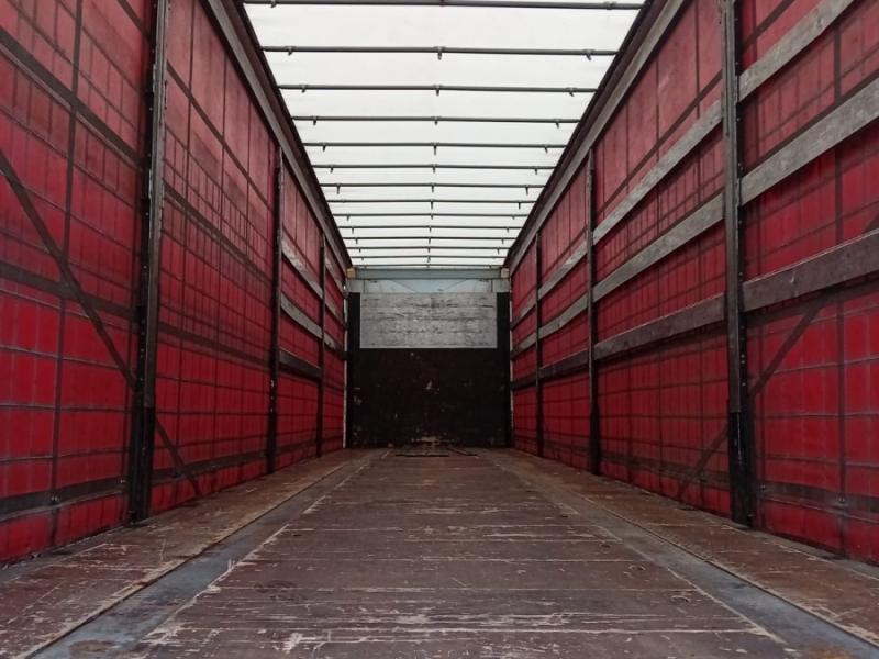 Vente occasion Remorque - Schmitz Cargobull Bâchée fosse à bobine (Belgique - Europe) - Houffalize Trading s.a.